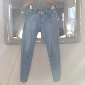 AG- Adriano goldschmied Farrah skinny jean